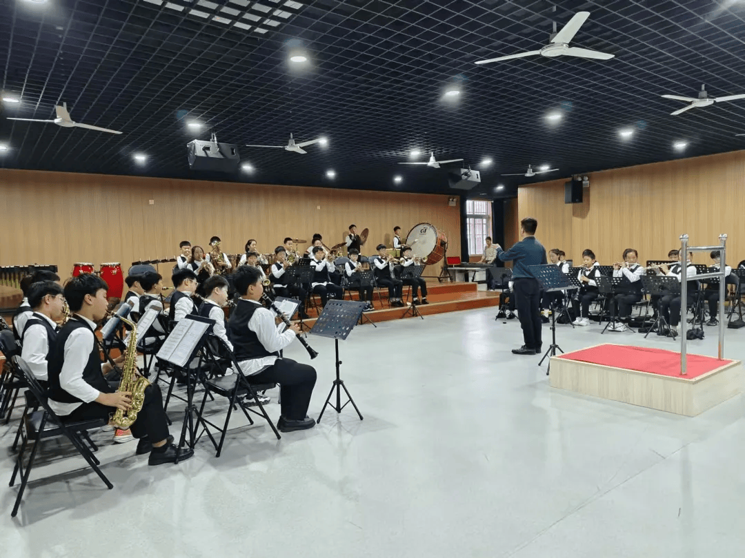 媒体记者聚焦新乡市义务教育集团化办学！