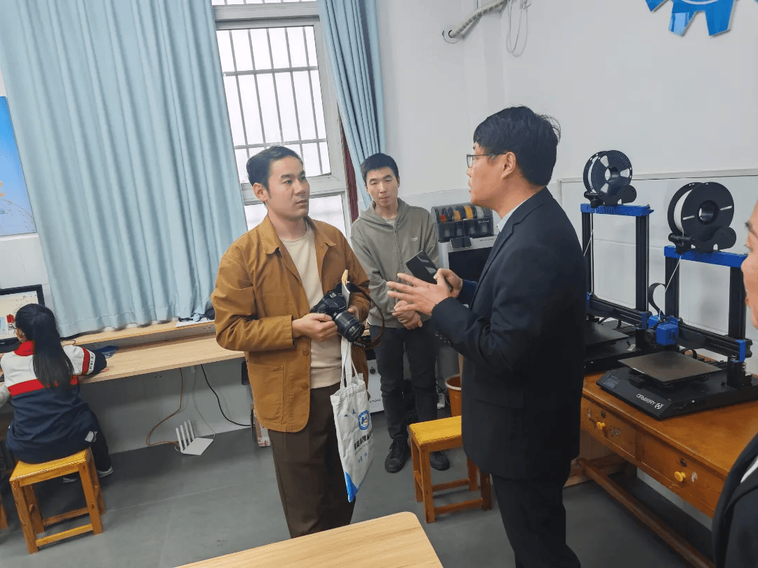 媒体记者聚焦新乡市义务教育集团化办学！